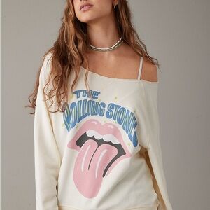 AE Off-the-Shoulder Rolling Stones Graphic Sweatshirt